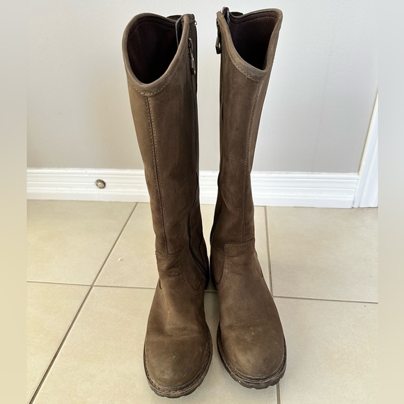 Timberland Women’s Waterproof Stoddard Tall Boot, Size US 6.5 - Picture 5 of 12